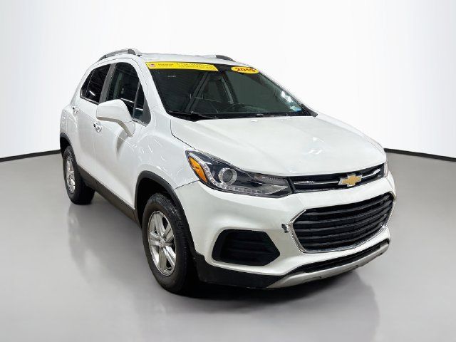Used 2019 Chevrolet Trax LT w/ LT Convenience Package AWD/4WD image 5