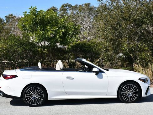 Used 2025 Mercedes-Benz CLE 300 4MATIC Cabriolet image 45