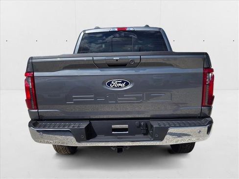 New 2025 Ford F150 XLT w/ Equipment Group 302A MID image 7