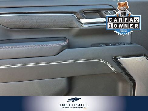 Used 2025 GMC Sierra 2500 AT4X image 16