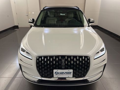 New 2026 Lincoln Corsair Reserve image 2