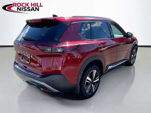 Used 2023 Nissan Rogue SL w/ SL Premium Package image 7