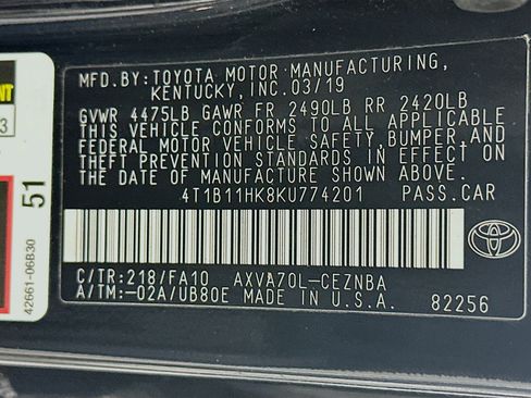 Used 2019 Toyota Camry LE FWD image 12