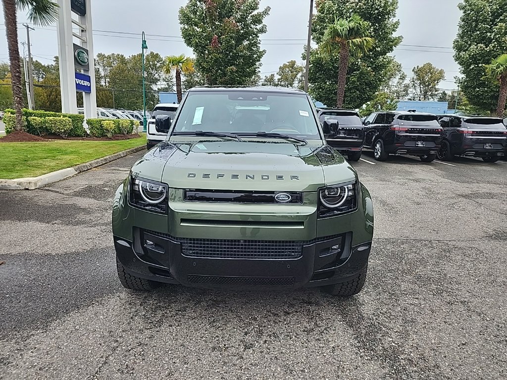 New 2026 Land Rover Defender 110 X-Dynamic SE AWD/4WD image 7
