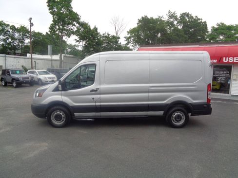 Used 2018 Ford Transit 250 148 Medium Roof RWD image 12