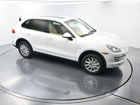Used 2014 Porsche Cayenne Diesel image 39