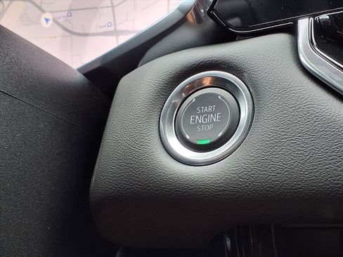 New 2026 GMC Canyon Elevation w/ Convenience Package image 10