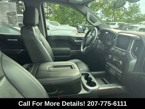 Used 2021 Chevrolet Silverado 1500 LT Trail Boss w/ Convenience Package II AWD/4WD image 3