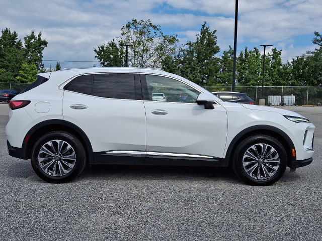 Used 2024 Buick Envision Preferred AWD/4WD image 10