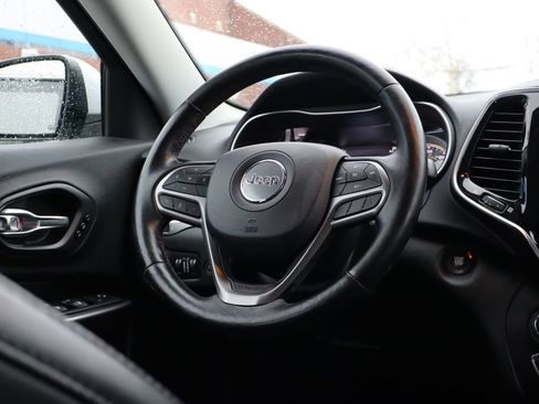 Used 2020 Jeep Cherokee Limited image 44