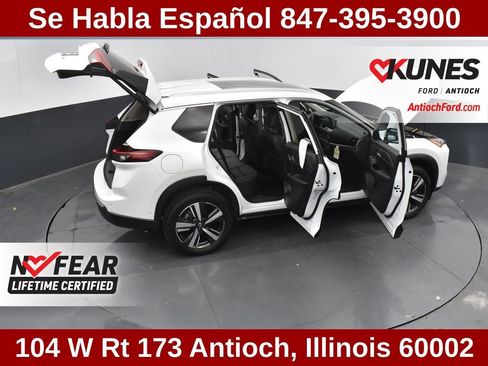 Used 2025 Nissan Rogue SL w/ SL Premium Package FWD image 56
