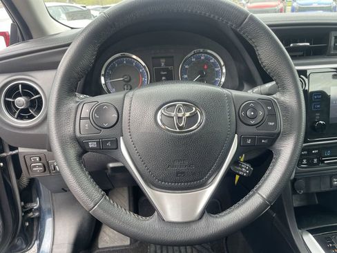 Used 2018 Toyota Corolla SE w/ Carpet Mat Package (TMS) FWD image 15