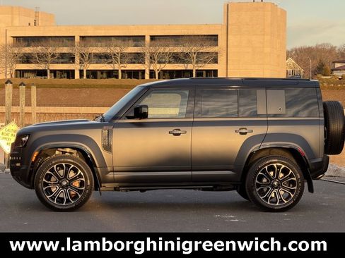 Used 2025 Land Rover Defender 110 image 2