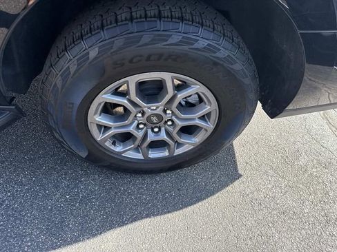 Certified 2025 Ford Expedition Active AWD/4WD image 16