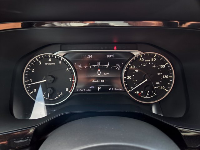 Used 2022 Nissan Pathfinder Platinum w/ Cargo Package AWD/4WD image 31