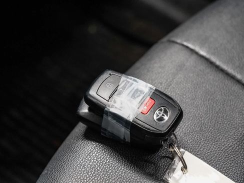Used 2024 Toyota Grand Highlander AWD image 26