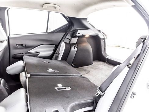 Used 2023 Nissan Kicks SR w/ SR Premium Package image 37