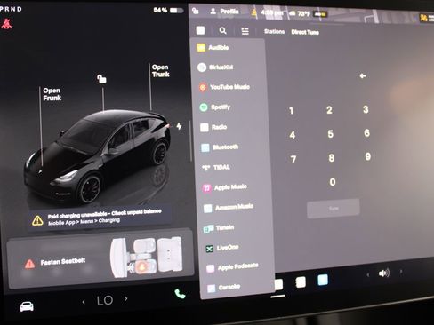 Used 2023 Tesla Model Y Performance image 21