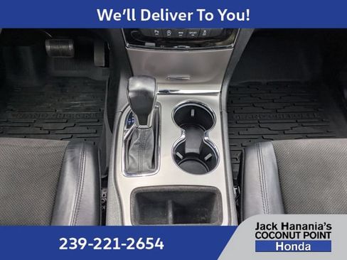 Used 2020 Jeep Grand Cherokee Altitude AWD/4WD image 20