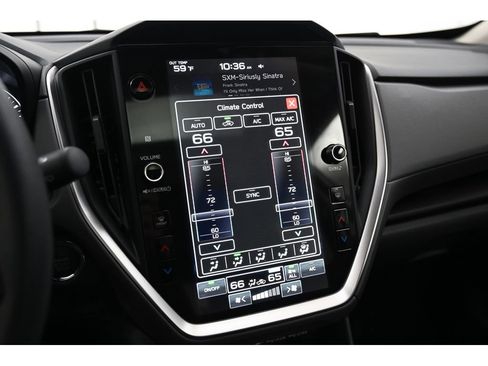 Used 2025 Subaru Crosstrek 2.0i Premium image 27