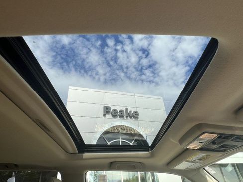 Used 2022 Toyota 4Runner Limited image 19