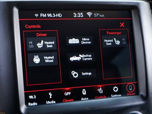 Used 2018 RAM 1500 Sport image 29