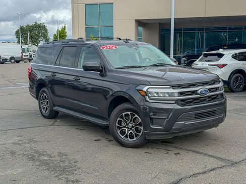 Used 2024 Ford Expedition Max XLT AWD/4WD image 2