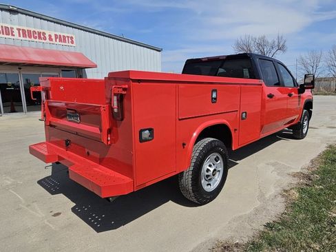 Used 2024 Chevrolet Silverado 2500 W/T w/ WT Fleet Convenience Package image 6