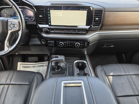 Used 2022 Chevrolet Silverado 1500 High Country AWD/4WD image 21