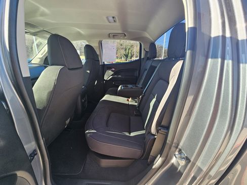 Used 2019 GMC Canyon SLE w/ Trailering Package image 14