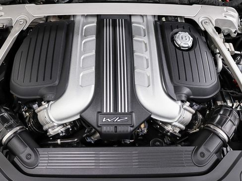 Used 2020 Bentley Flying Spur W12 AWD/4WD image 38
