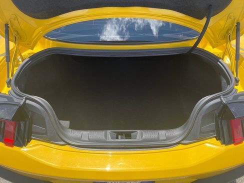 Used 2024 Ford Mustang Coupe RWD image 33