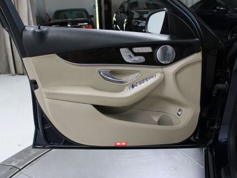 Used 2021 Mercedes-Benz C 300 Sedan image 26