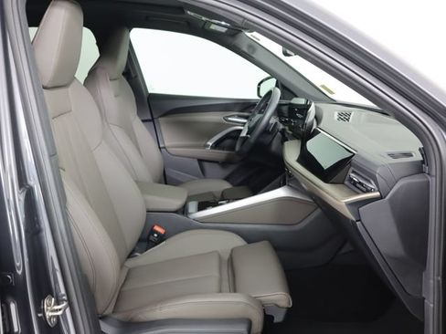 Certified 2025 Audi Q5 Premium Plus w/ Premium Plus AWD/4WD image 13