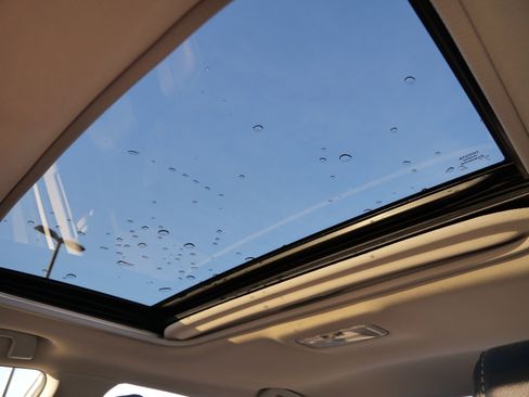 Used 2014 Toyota Corolla S image 34