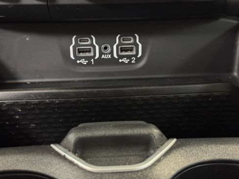 Used 2022 RAM 1500 Big Horn image 35