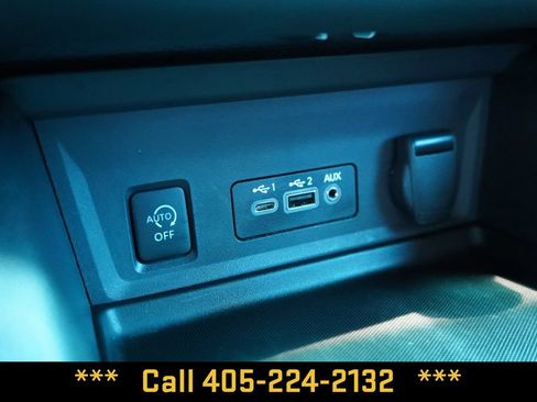 Used 2024 Nissan Sentra SV FWD image 37
