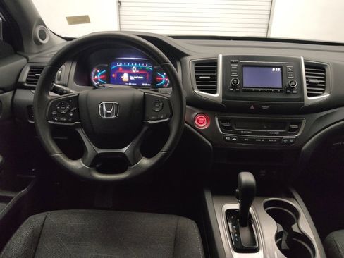 Used 2020 Honda Pilot LX image 26