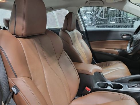 Used 2020 Acura ILX w/ Premium Package image 14