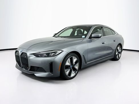 Used 2024 BMW i4 eDrive40 w/ Premium Package RWD image 3