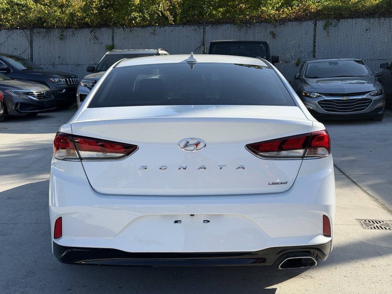 Used 2019 Hyundai Sonata Limited FWD image 6