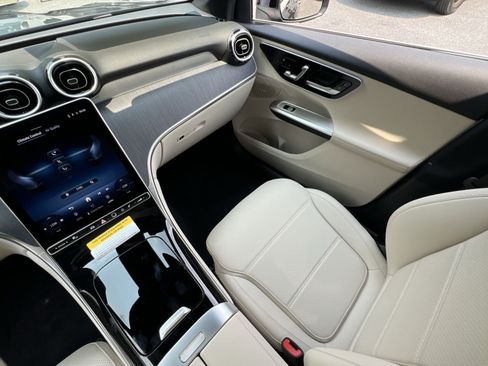 New 2026 Mercedes-Benz GLC 300 4MATIC image 14