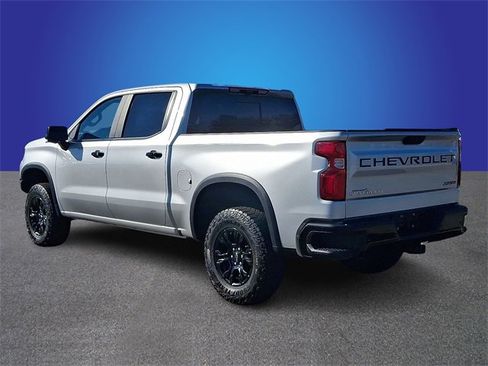 Used 2022 Chevrolet Silverado 1500 ZR2 w/ Technology Package image 6
