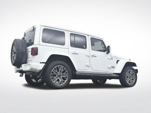 Used 2024 Jeep Wrangler High Altitude AWD/4WD image 34