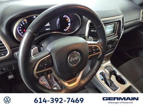 Used 2017 Jeep Grand Cherokee Laredo image 17