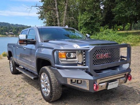 Used 2016 GMC Sierra 2500 Denali w/ Duramax Plus Package AWD/4WD image 1