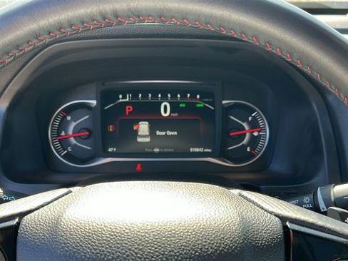 Used 2025 Honda Passport Black Edition image 15