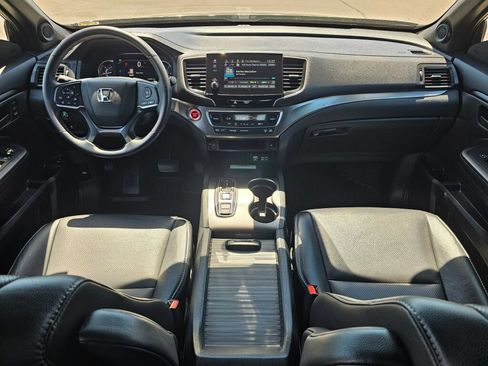 Used 2023 Honda Passport EX-L image 9