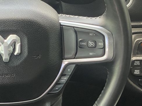 Used 2024 RAM 1500 Laramie AWD/4WD image 14