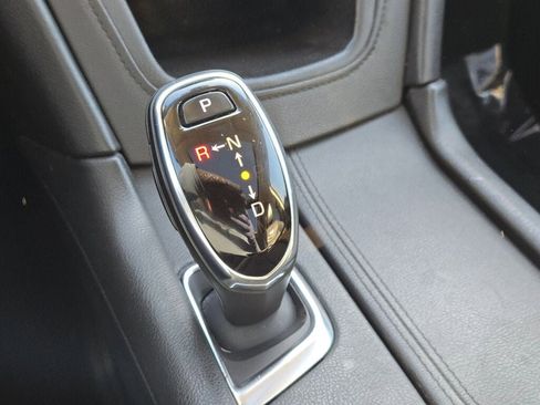 Used 2018 Cadillac XT5 Luxury w/ Driver Awareness Package image 32